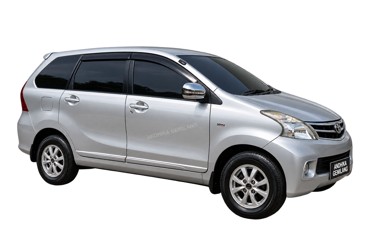 Toyota Avanza 1.3 G AT Silver Metalik tampak samping